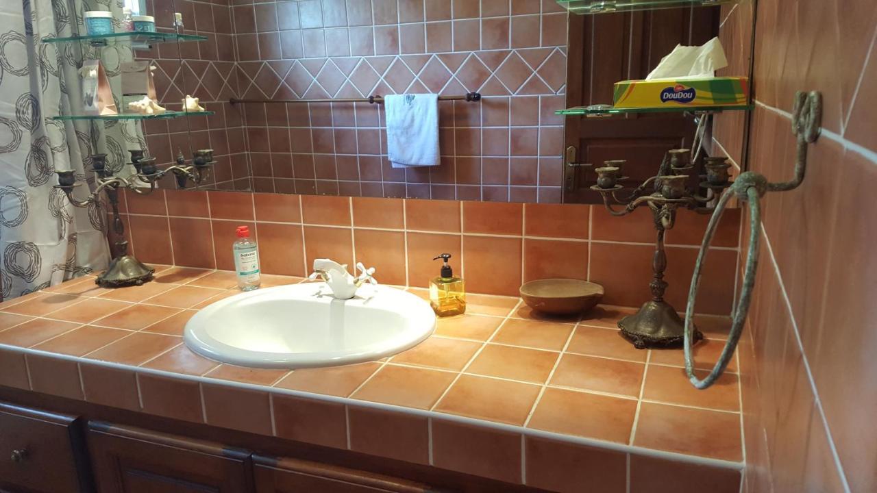 Agreable Chambre D'Hotes, Sdb, Piscine, Carbet Cuisine. Saint-Claude Εξωτερικό φωτογραφία