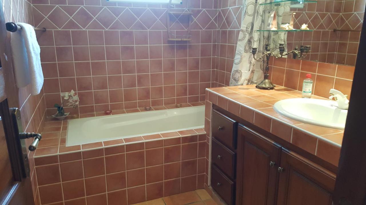 Agreable Chambre D'Hotes, Sdb, Piscine, Carbet Cuisine. Saint-Claude Εξωτερικό φωτογραφία
