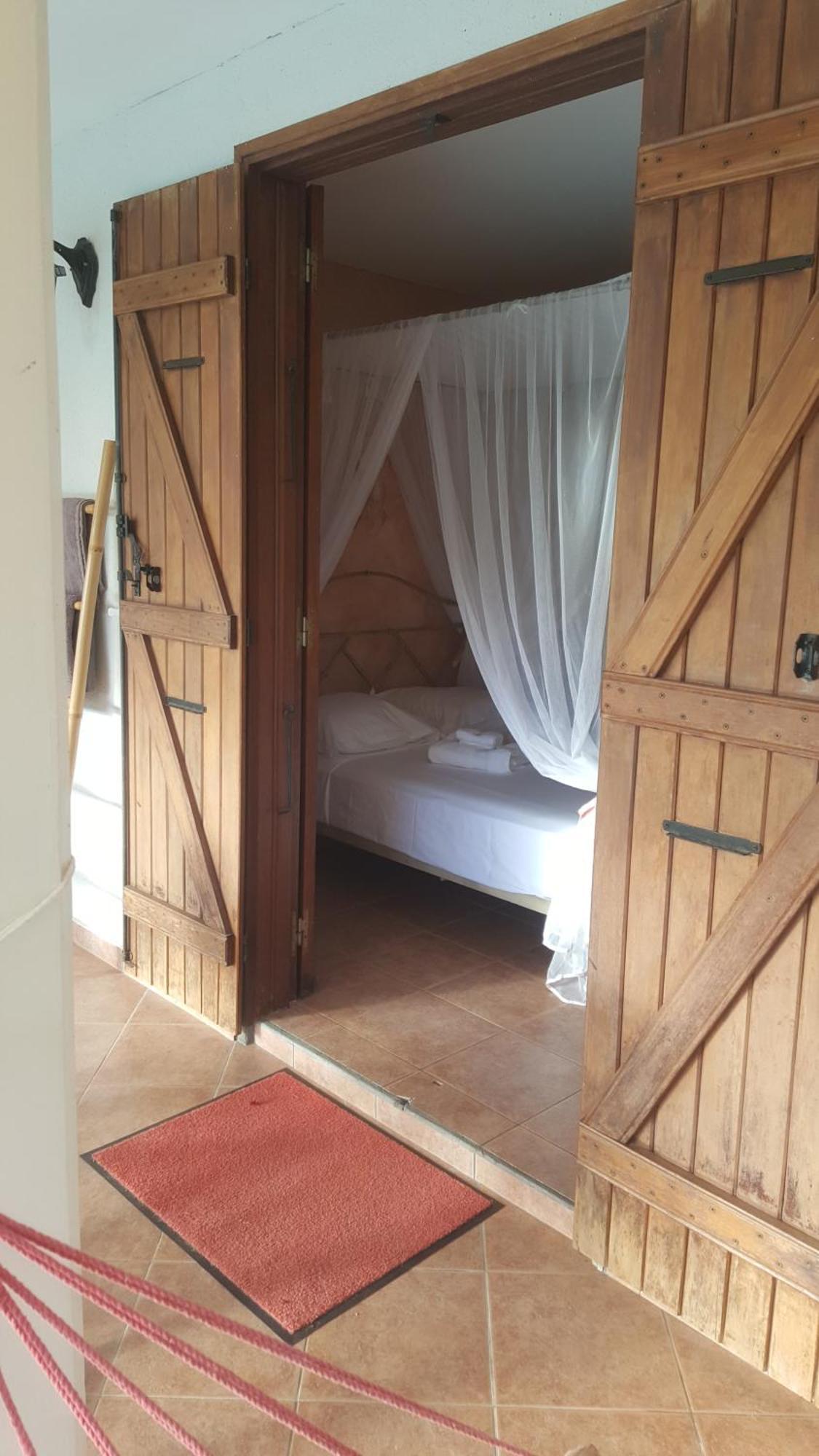 Agreable Chambre D'Hotes, Sdb, Piscine, Carbet Cuisine. Saint-Claude Εξωτερικό φωτογραφία